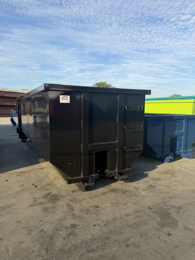 Order your choice of color 30-yard dumpsters in bathtub or rectangular style. Built in America with heavy-duty construction. Fast nationwide delivery. Get a quote today for your next project.

