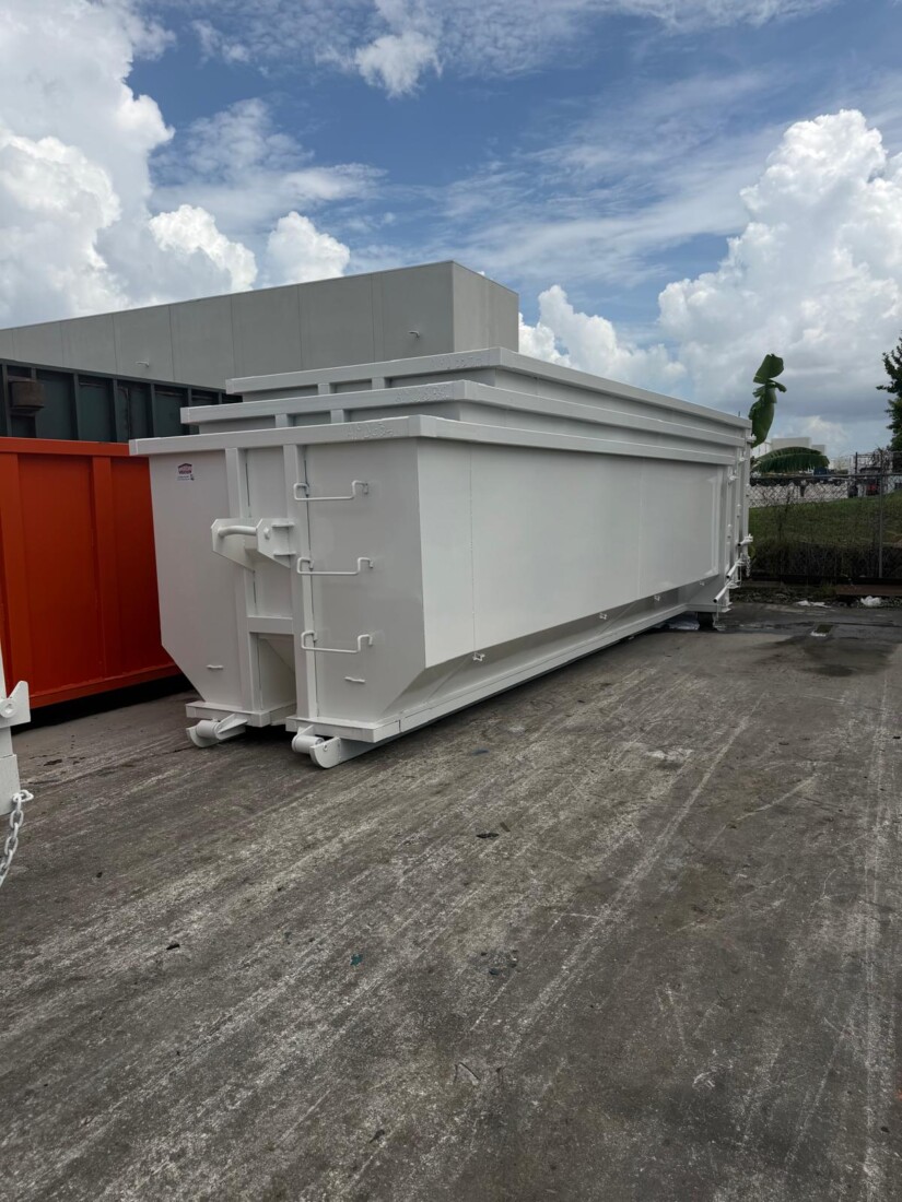 "Heavy-duty 30-yard hook lift dumpster for construction debris."